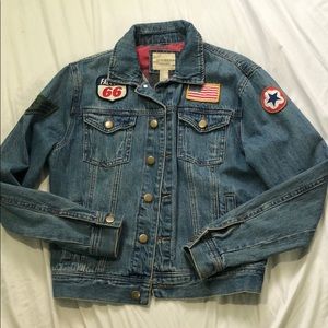 Jean jacket with patches